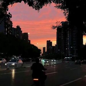 邻居少妇张开腿让我爽了更新时间
